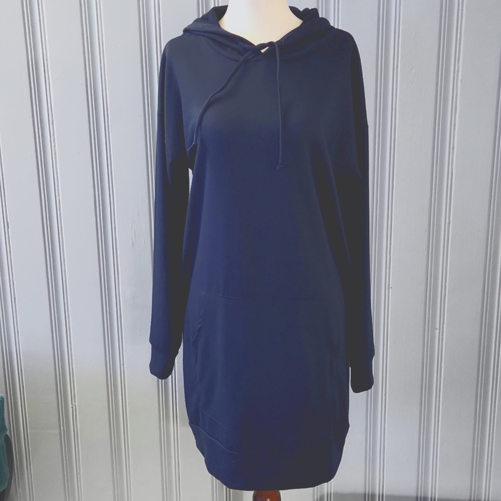 Hooded Sweatshirt Dress in Navy